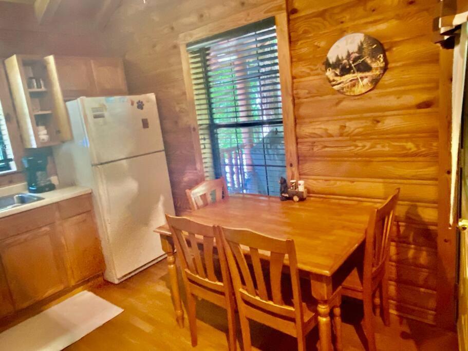 Good Life Cabin 2 Брайсон-Сити Экстерьер фото